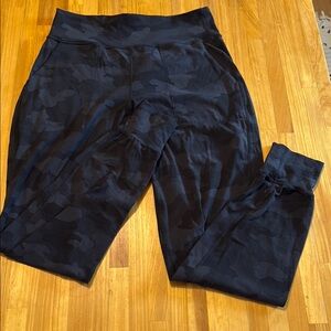 Black Camouflage Lululemon align joggers